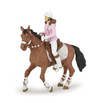 Figurine Cheval de la cavalière fashion hiver Papo en PVC, Collection chevaux, jouet éducatif idéal pour enfants et collectionneurs
